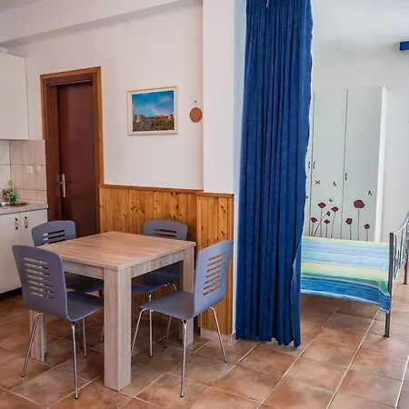 Apartments Viskovic Hvar Town Room photo