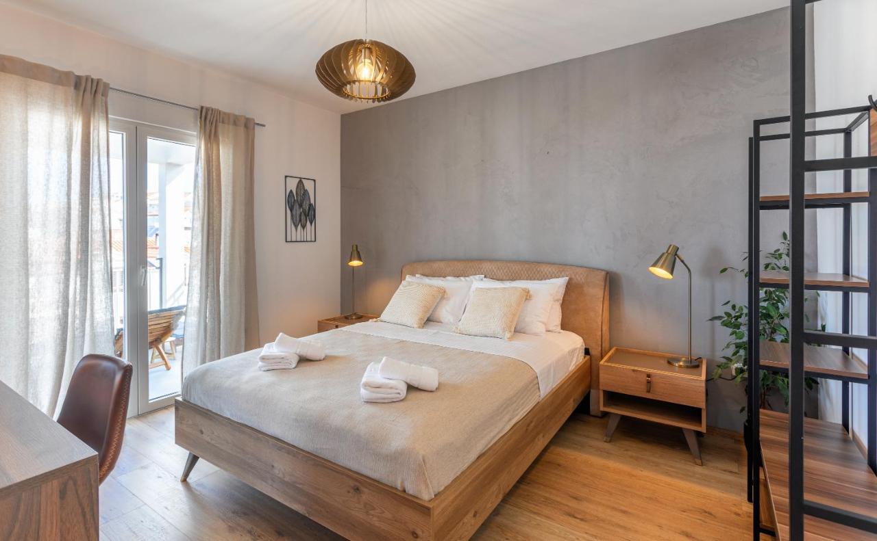 Viskovic Apartment Hvar Town