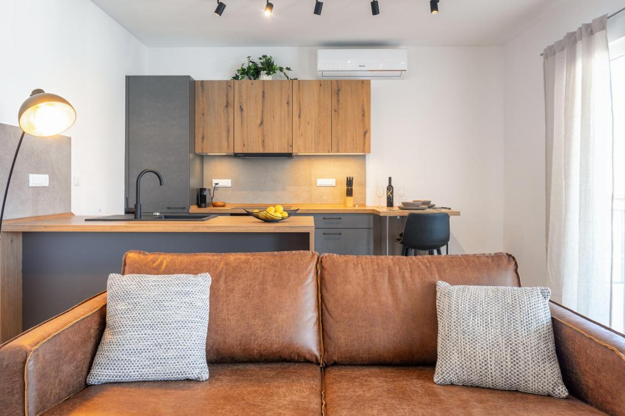 Viskovic Apartment Hvar Town